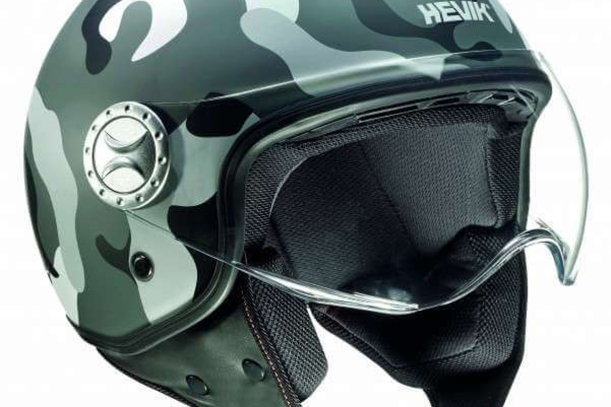 casco de moto Jet Mimetic de Hevik