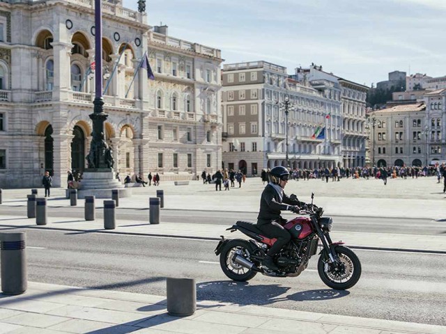 Benelli Leoncino 500 2018