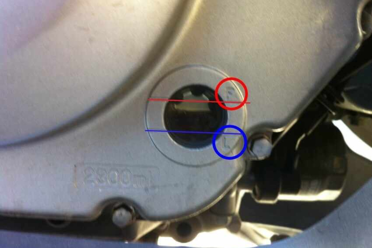 como se mide el nivel de aceite del motor