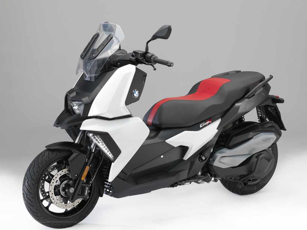 Bmw c400x обзор