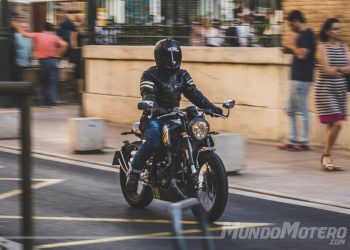 Prueba FB Mondial HPS 125