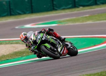 Jonathan Rea, dos de tres en Imola y la lluvia como protagonista