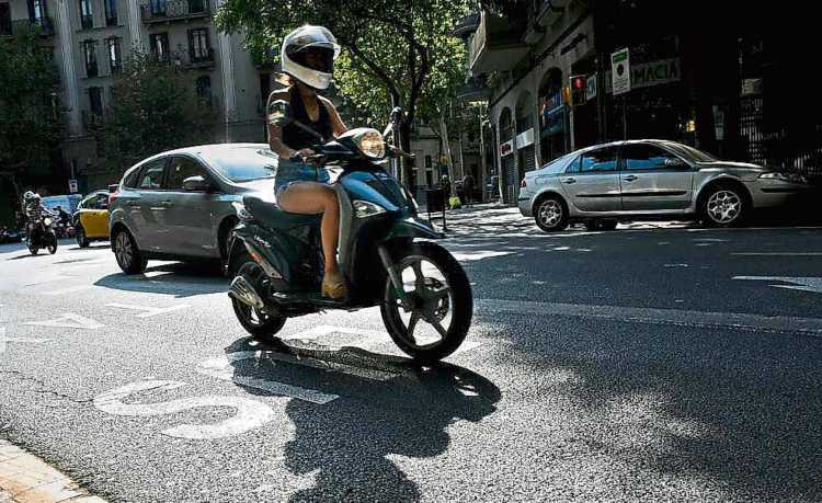 La ciudad obvia los criterios en materia de movilidad y seguridad vial que han guiado a la mayoría de las grandes ciudades europeas en esta materia