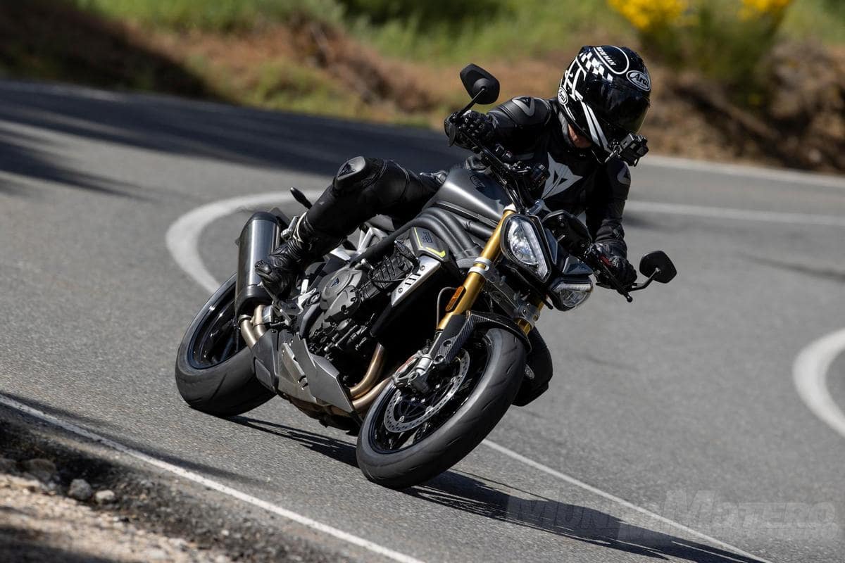 Prueba Triumph Speed Triple 1200 RS Prueba Triumph Speed Triple 1200 RS