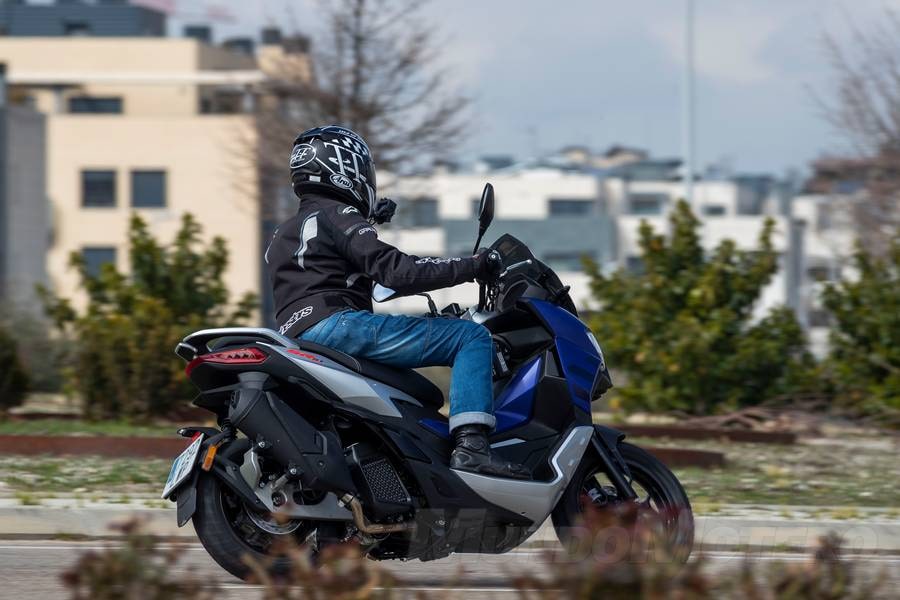 Prueba Aprilia SR GT 125 Prueba Aprilia SR GT 125