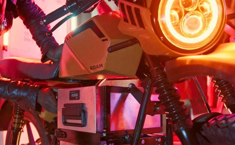 La moto eléctrica ROAM AIR es simple, buena y barata
