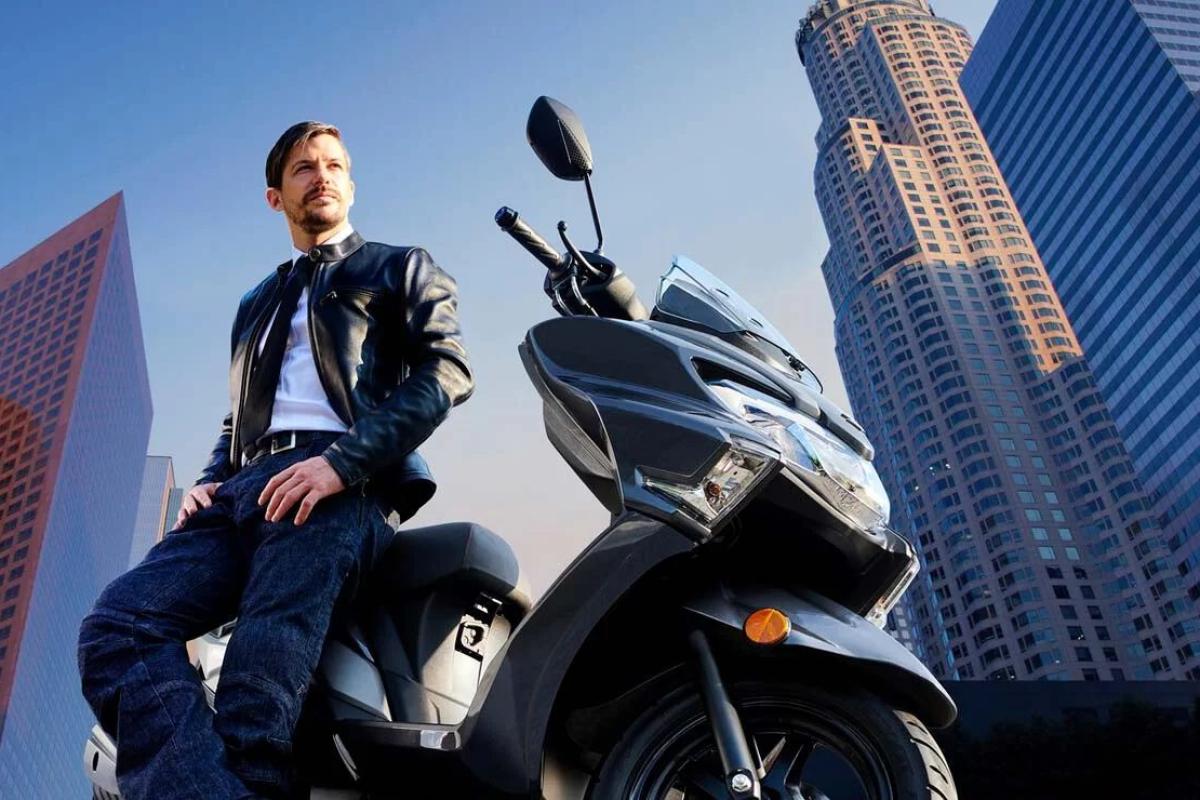 Suzuki-Burgman-125-Street-EX-portada