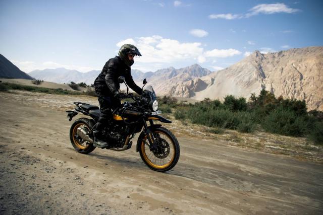 royal-enfield-himalayan-2024-acc-4