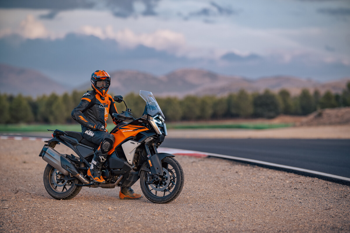 KTM 1390 Super Adventure S EVO 2026 KTM 1390 Super Adventure S EVO 2026