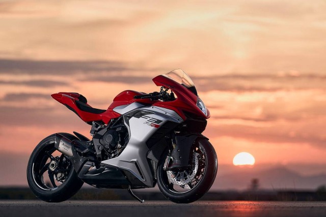 mv-agusta-modelos-historia-4