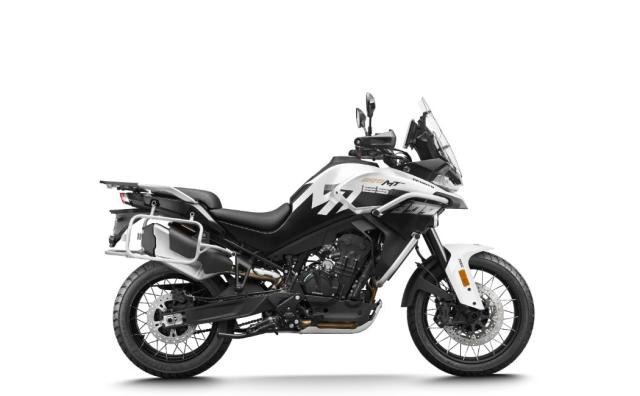 cf-moto-800mt-x-es-2026-port