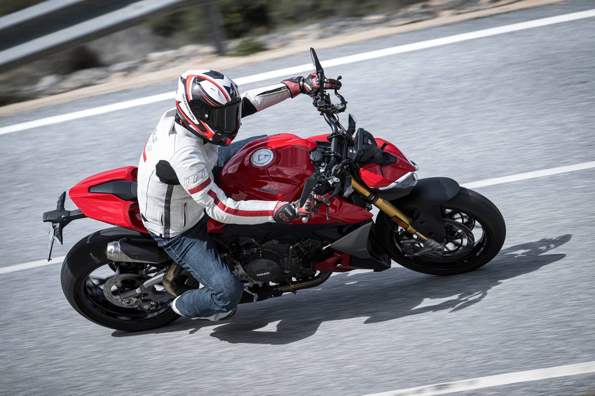 prueba-ducati-streetfigther_v2s-2025-19