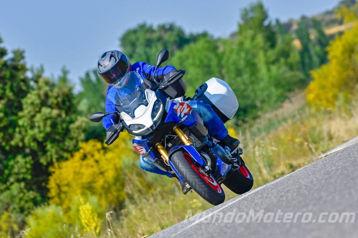 Prueba BMW F900XR 2025