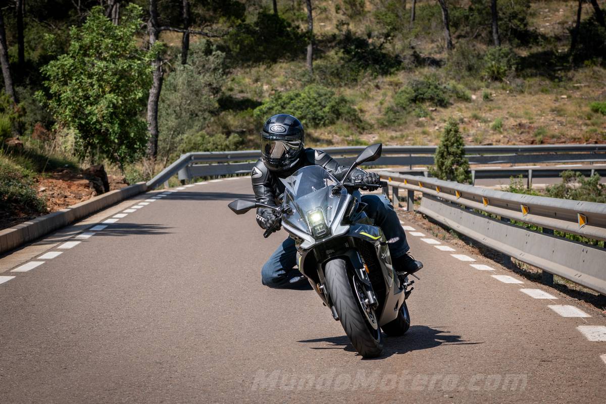 Prueba Benelli Tornado 550 2025