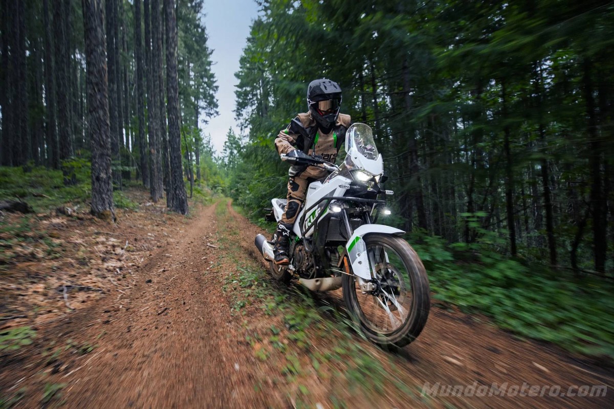 kawasaki-kle-500-2026-us-12
