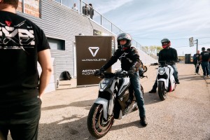 prueba-ultraviolette-f77-mach2-superstre-5