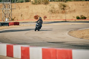 prueba-ultraviolette-f77-mach2-superstre-9