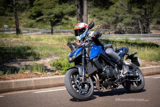 Prueba Hornet 750 2025