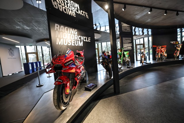 inauguration-of-the-racing-motorcycle-museum-2