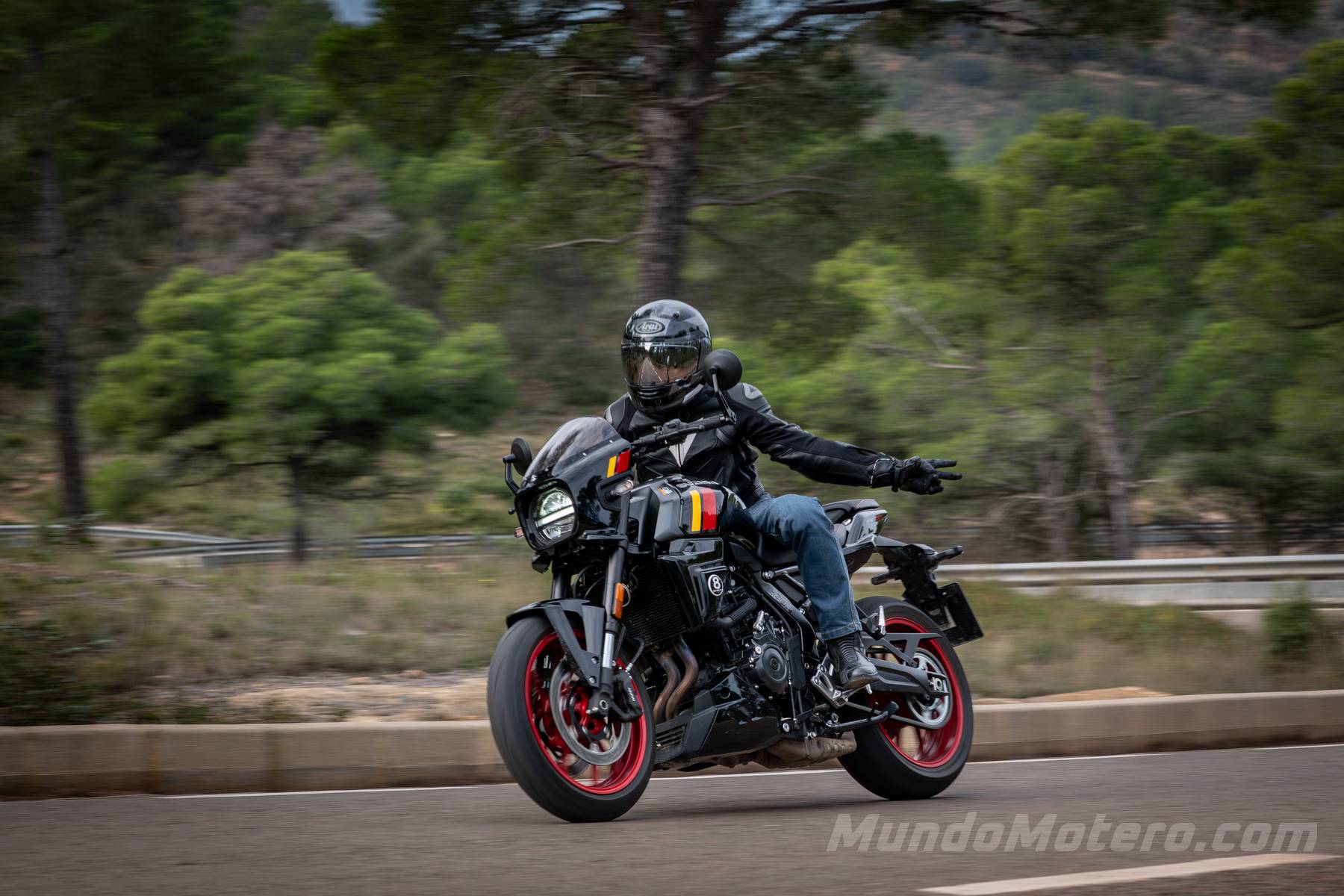 Prueba Suzuki GSX-8TT