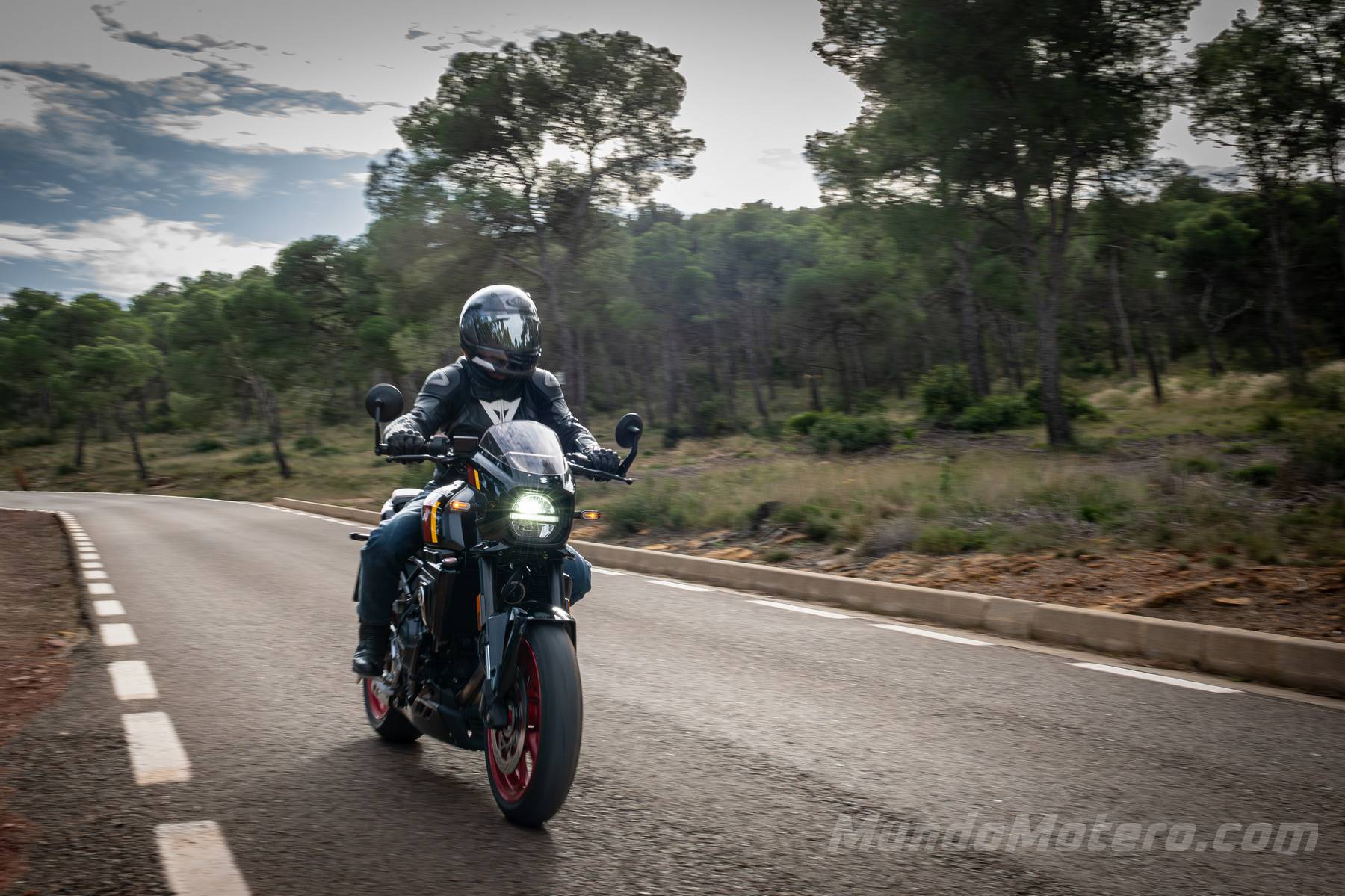 Prueba Suzuki GSX-8TT