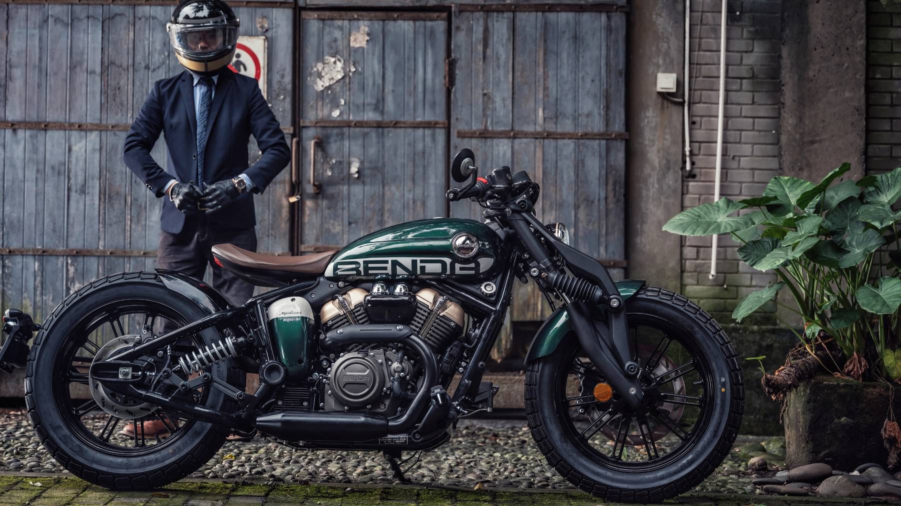 Benda Napoleon Bob 125