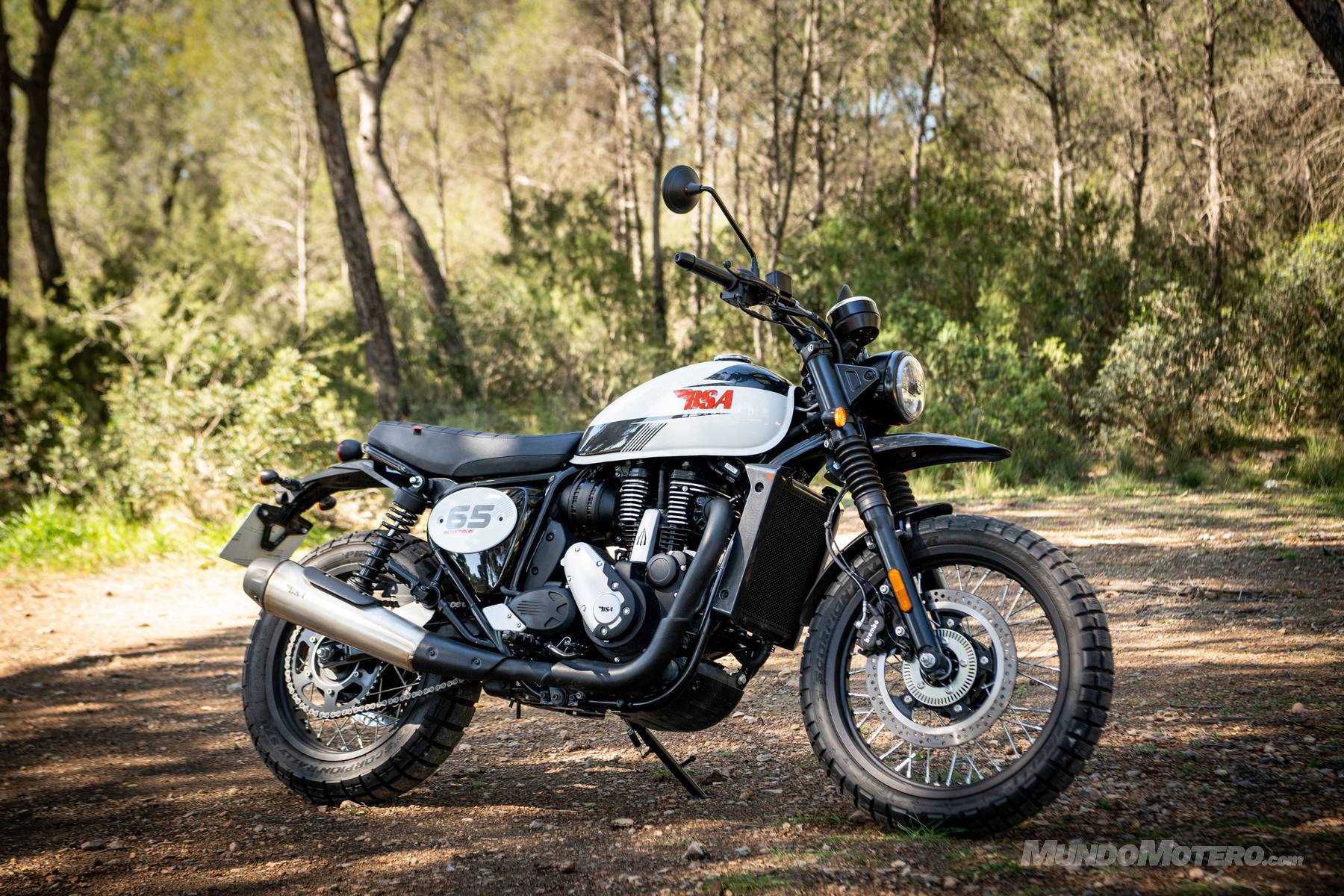 Prueba BSA Scrambler 650