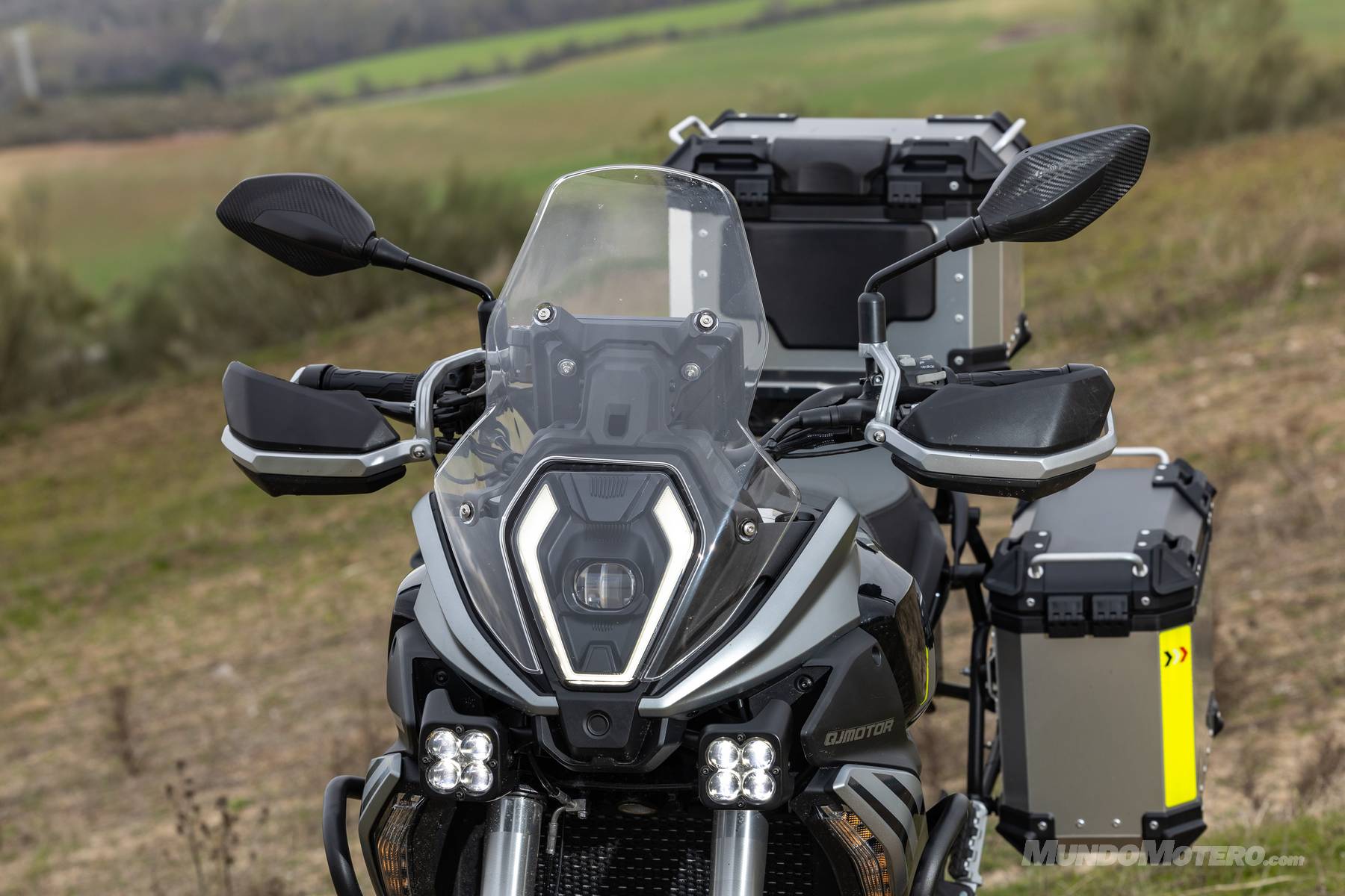 Prueba QJMotor SRT 600SX