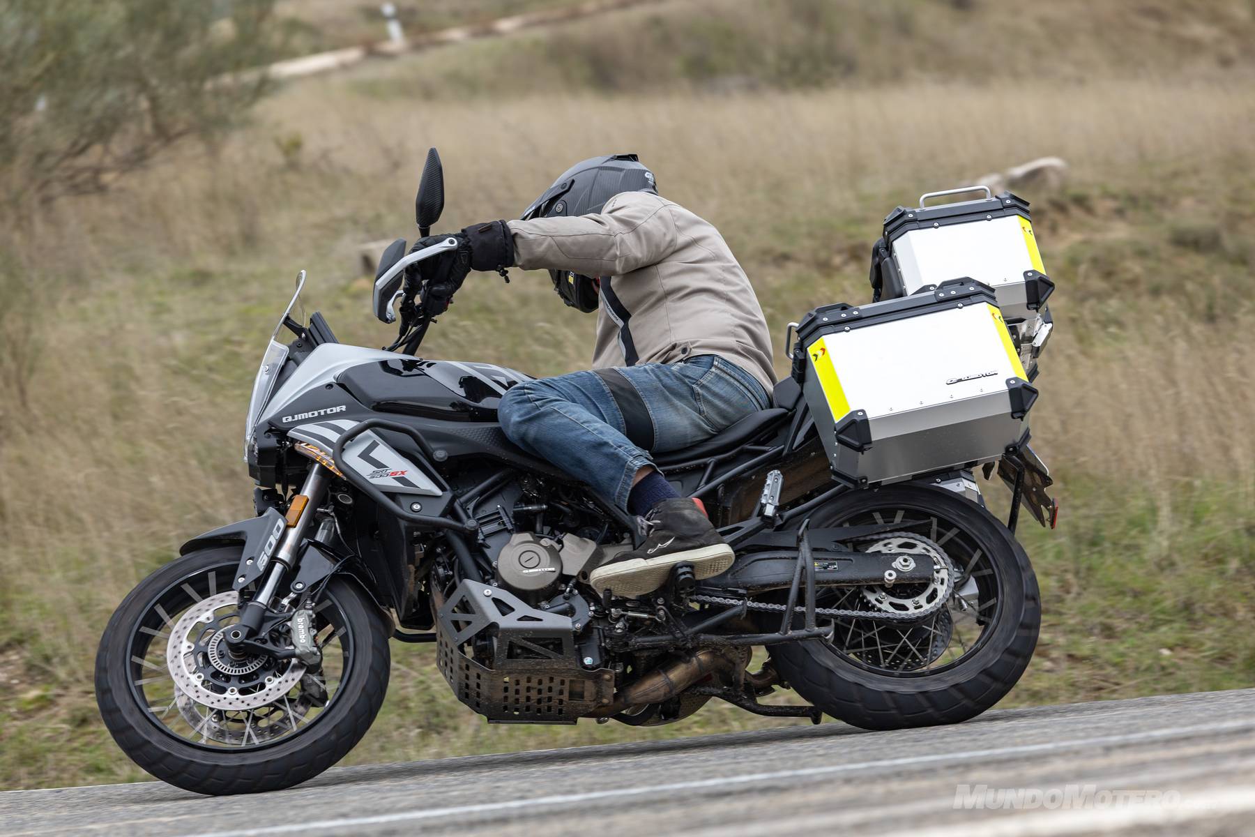 Prueba QJMotor SRT 600SX