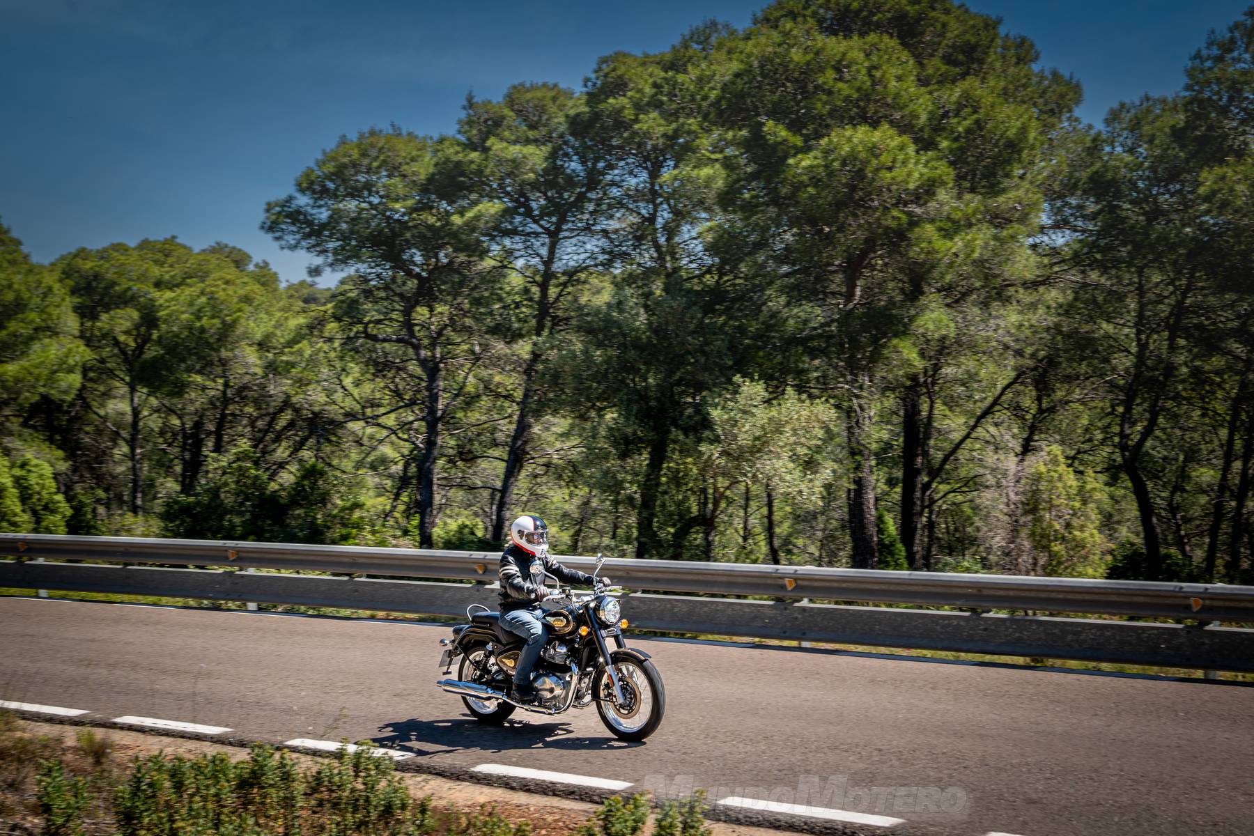 Prueba Royal Enfield Bullet 650
