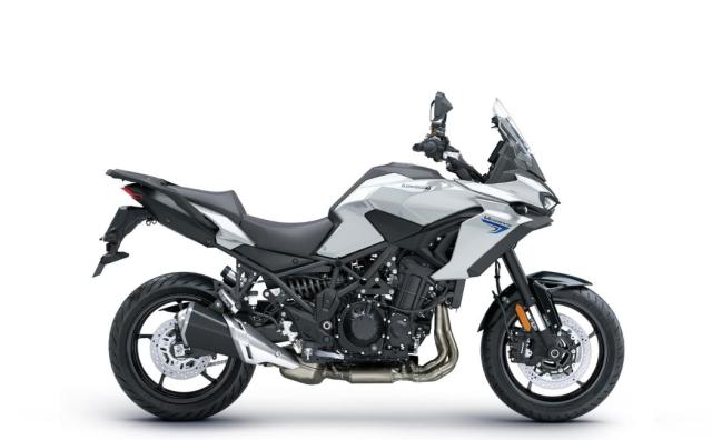 kawasaki-versys-900-port